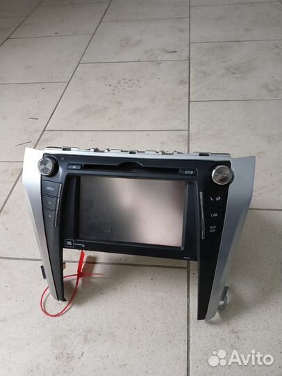Штатная магнитола на Toyota Camry V55