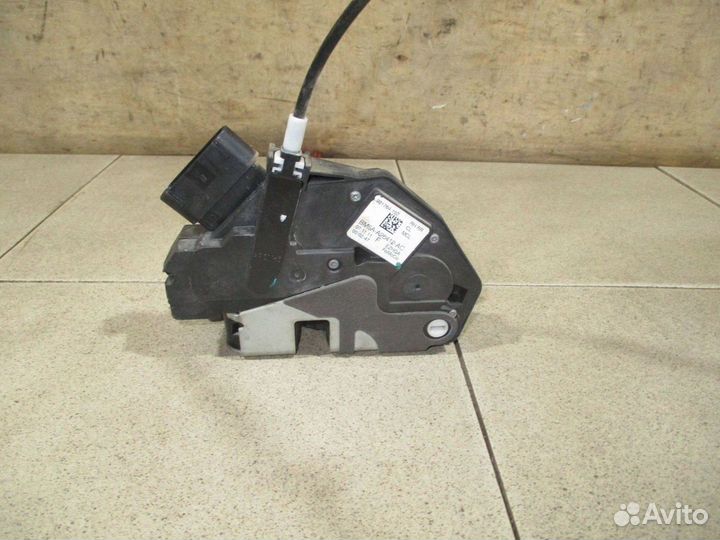 Замок двери задней правой Ford Focus 3