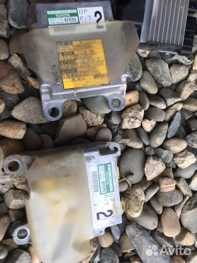 Toyota RAV4 2002 шторка подушка безопасности