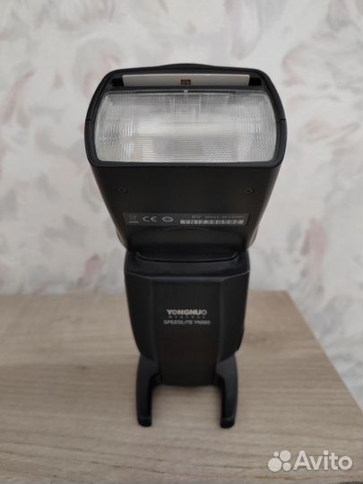 Фотовспышка yn 560