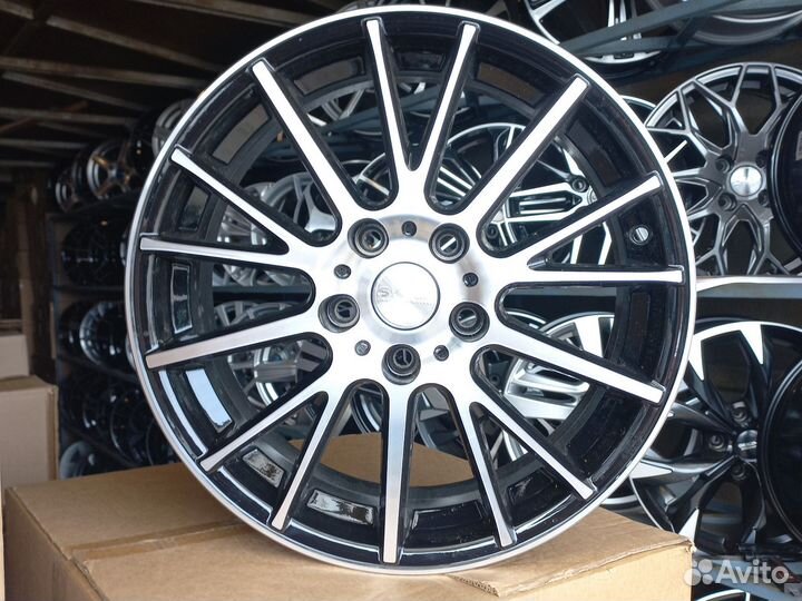 Диски новые R17 5x114.3 Skad Дубай алмаз