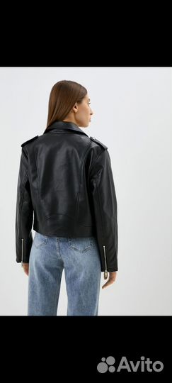 Куртка женская