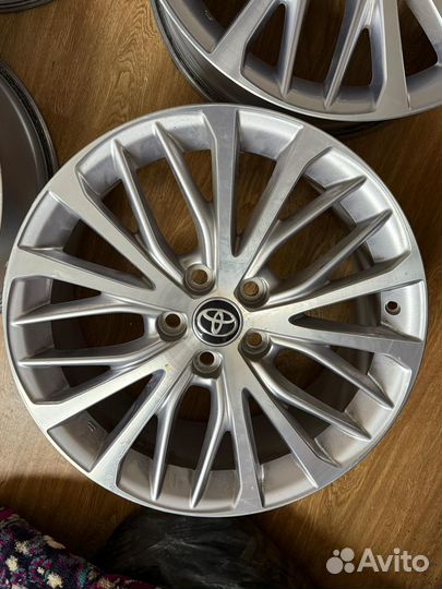 Диски на камри r 18