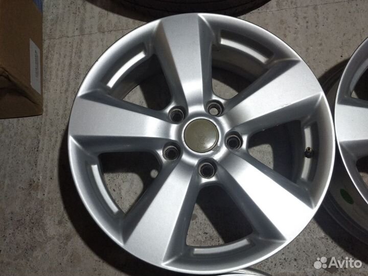 Литые диски 5 114.3 R16