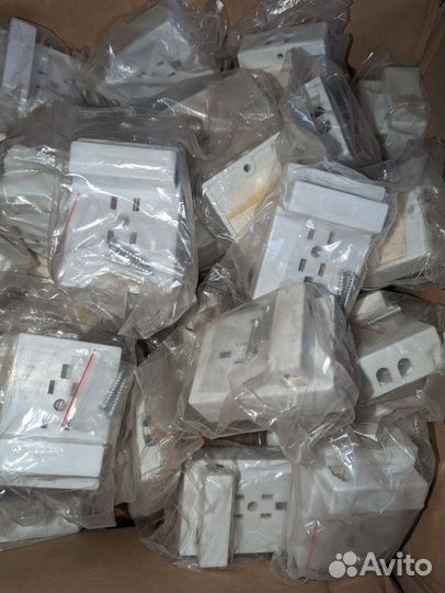 Розетка телефонная