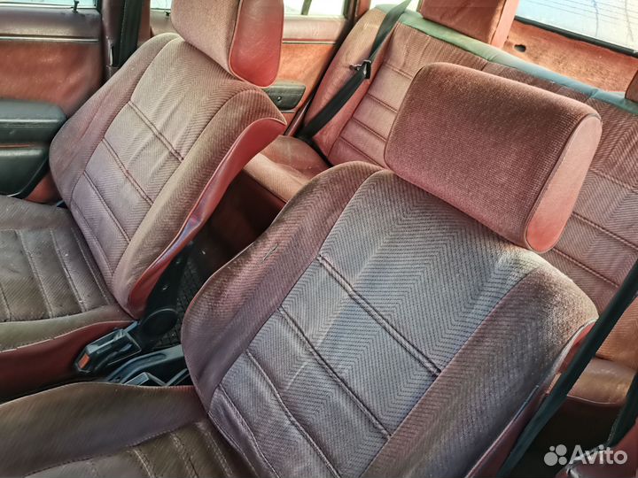 В разборе Volkswagen passat b2 Santana