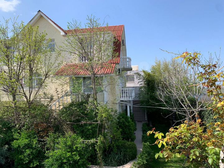 Квартира-студия, 32,4 м², 2/3 эт.