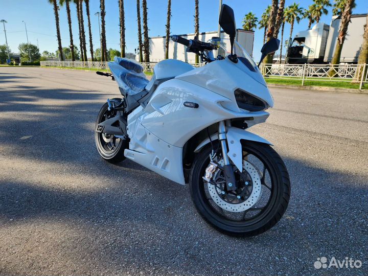 Электромотоцикл Ducati Panigale 8000W 120Ah