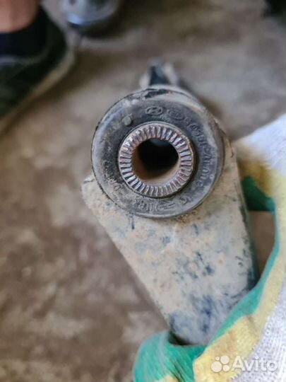 Рычаг подвески левый Hyundai solaris 2012