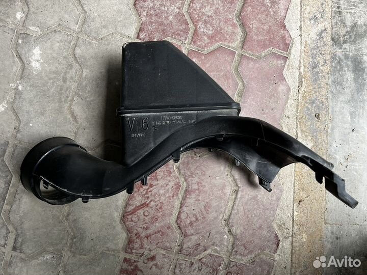 Воздухозаборник toyota highlander 3