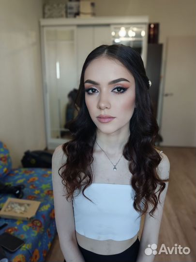 На выпускной макияж и причёска, и не только)