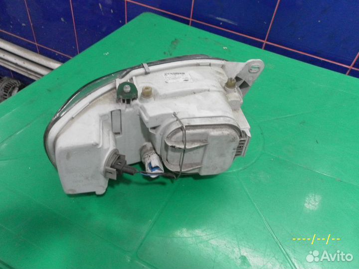 Фара левая Ford Escort