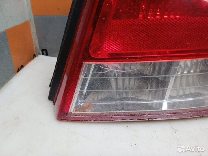 Фонарь задний левый Kia Cerato 1 1.6 2007