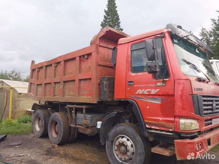 Самосвал 18 м³ Howo ZZ3257, 2007