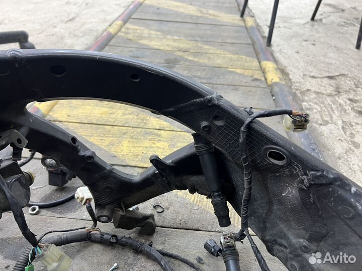 Рама с документами honda cbr 1000rr 2005