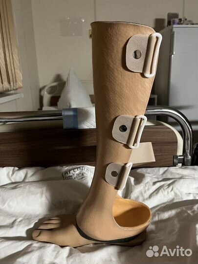 Протес - правой ноги