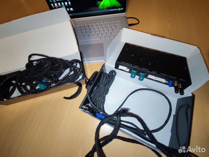 Видеоинтерфейс Air Touch Performance 8 VW Kibercar