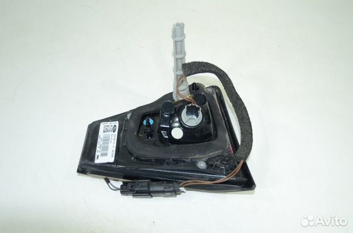 Фонарь внутренний задний левый Ford Kuga 2 2018