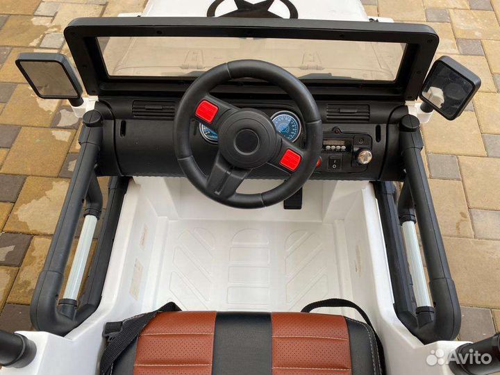 Детский электромобиль Jeep Wrangler с пультом
