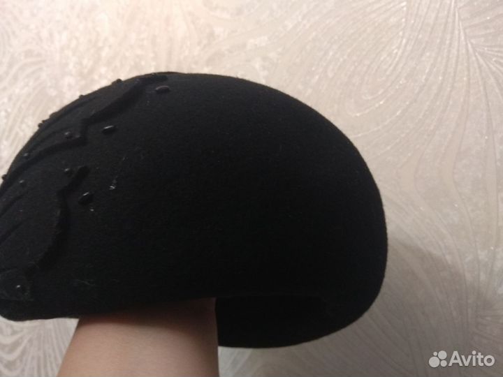 Берет фетровый женский