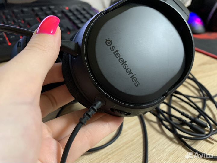 Гарнитура steelseries