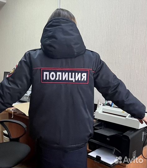 Женская форма полиции