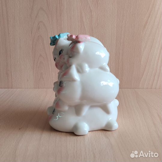 Копилка для денег фарфоровая