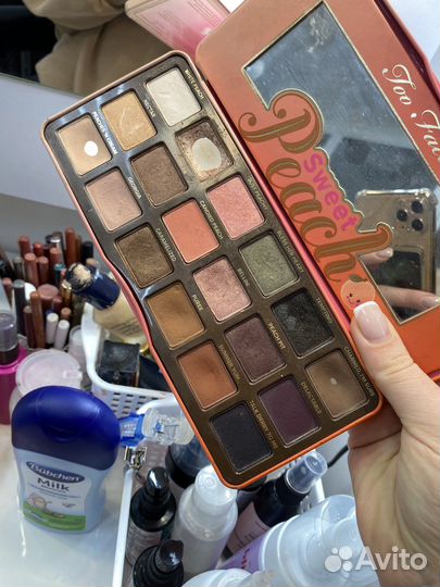 Палетка для макияжа
