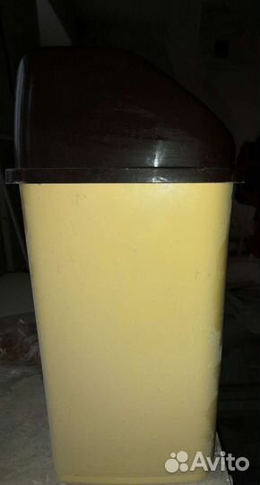 Мусорное ведро