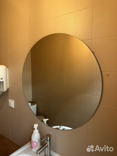 Зеркало настенное