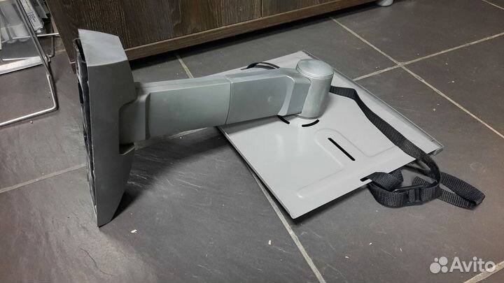 Кронштейн для телевизора