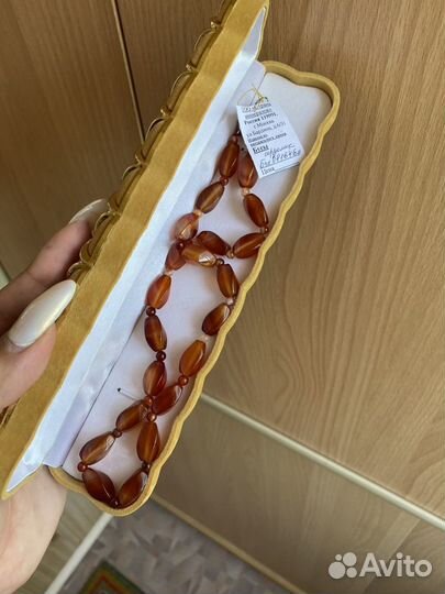 Бусы из сердолика