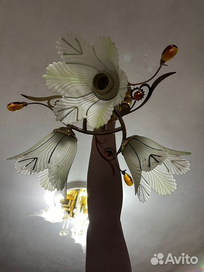 Люстра потолочная