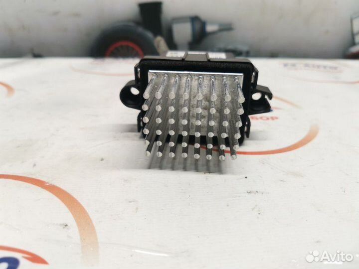 Реостат печки Opel Astra J хетчбэк 1.6 A16XER 115