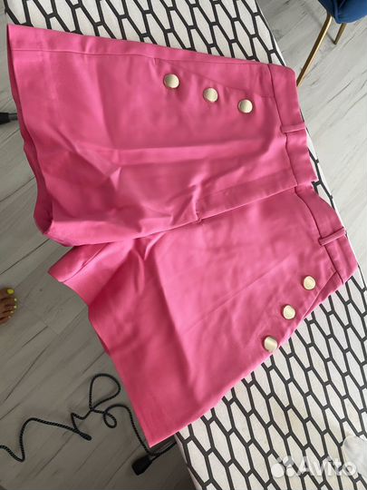 Шорты Zara