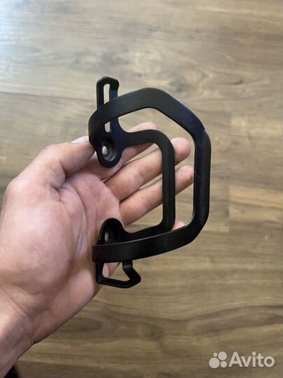 Флягодержатель merida alloy, с боковой загрузкой