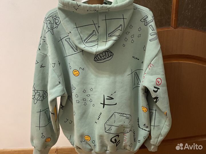 Толстовка с капюшоном женская