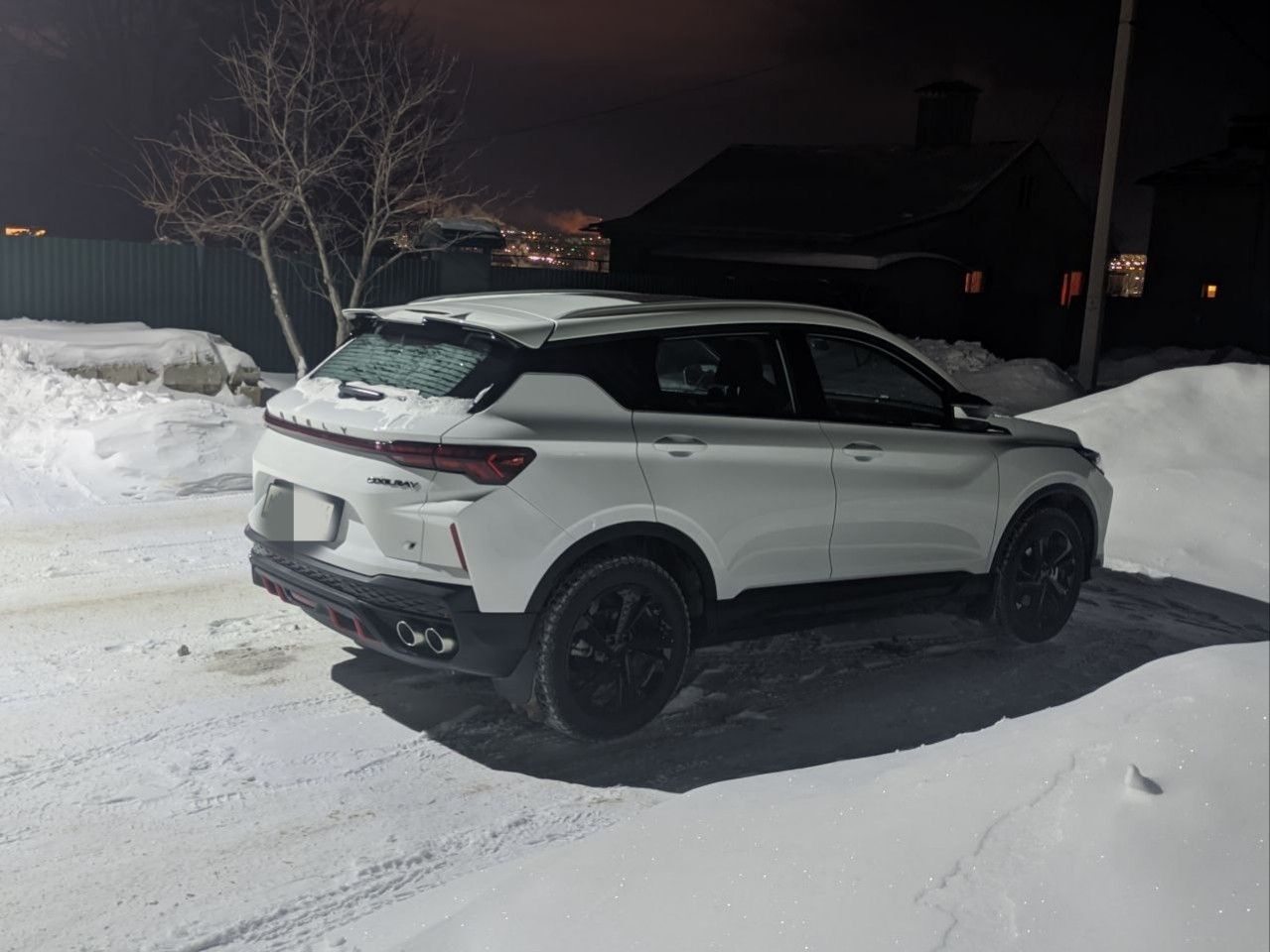 Geely Coolray: фото владельца