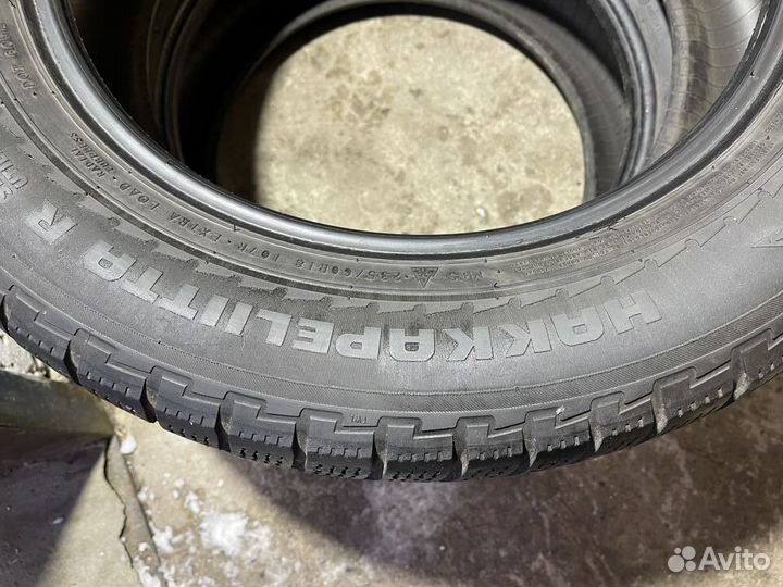 Nokian Tyres Hakkapeliitta R 235/60 R18