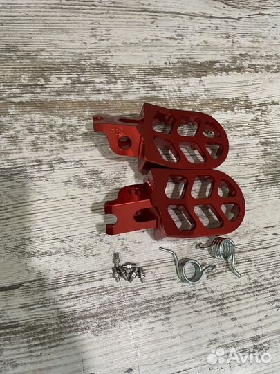 Подножки для мотоцикла