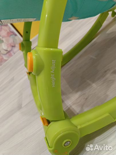 Шезлонг детский на батарейках