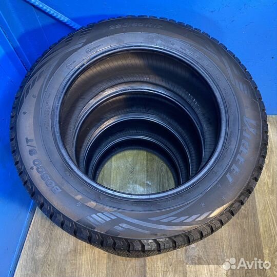 Viatti Bosco S/T V-526 225/60 R17