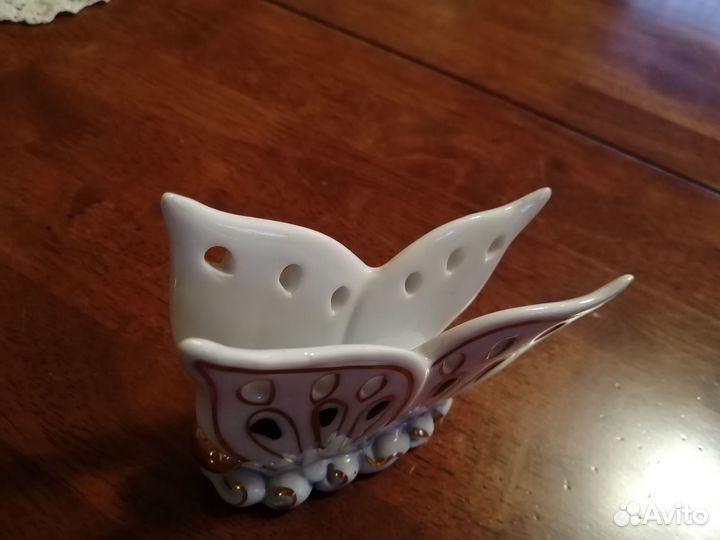 Продаю салфеточницу