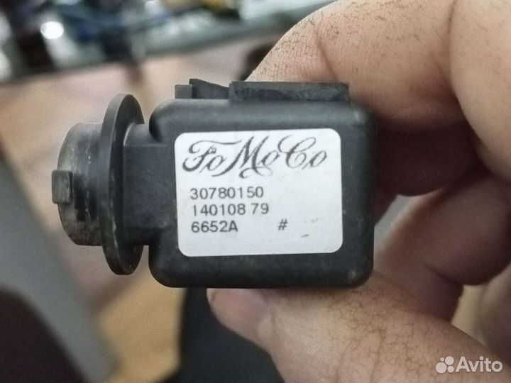 Вольво с40 датчик воздуха