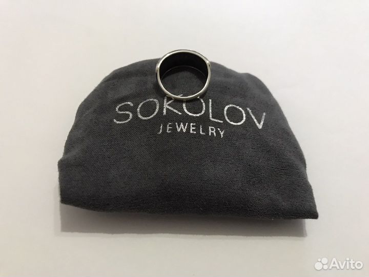 Серебряное кольцо