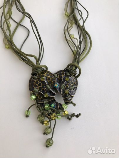 Колье ожерелье