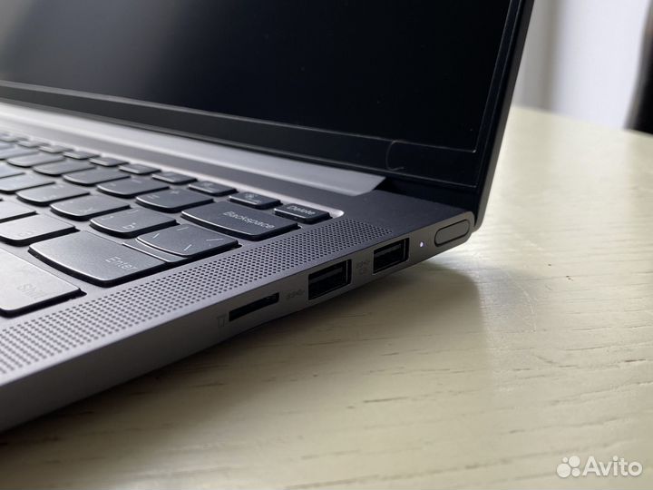 Lenovo Yoga Slim 7 / Ryzen / 16Gb / 512Gb