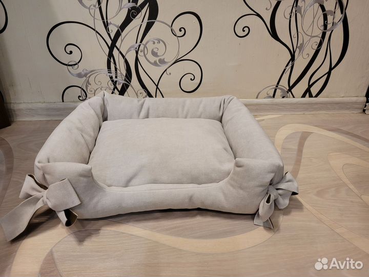 Лежанка для собак и кошек