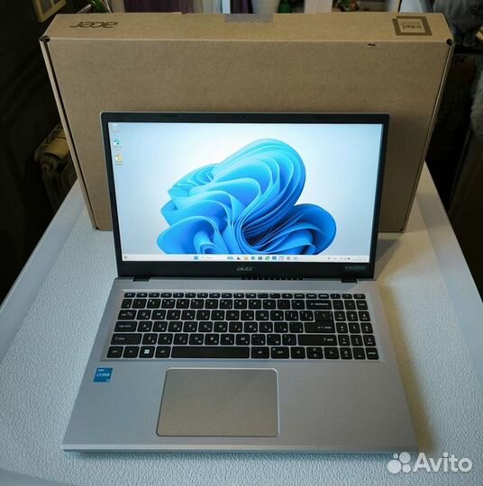 Ноутбук Acer Extensa 15 EX215-33-31WP i3-N305/8GB