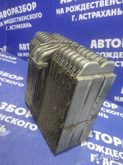 Испаритель кондиционера Mitsubishi Pajero 2